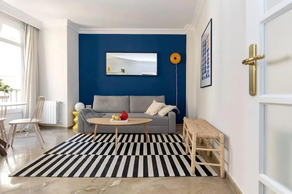 Apartment Luxury Suite Via De Colon Granada Spain