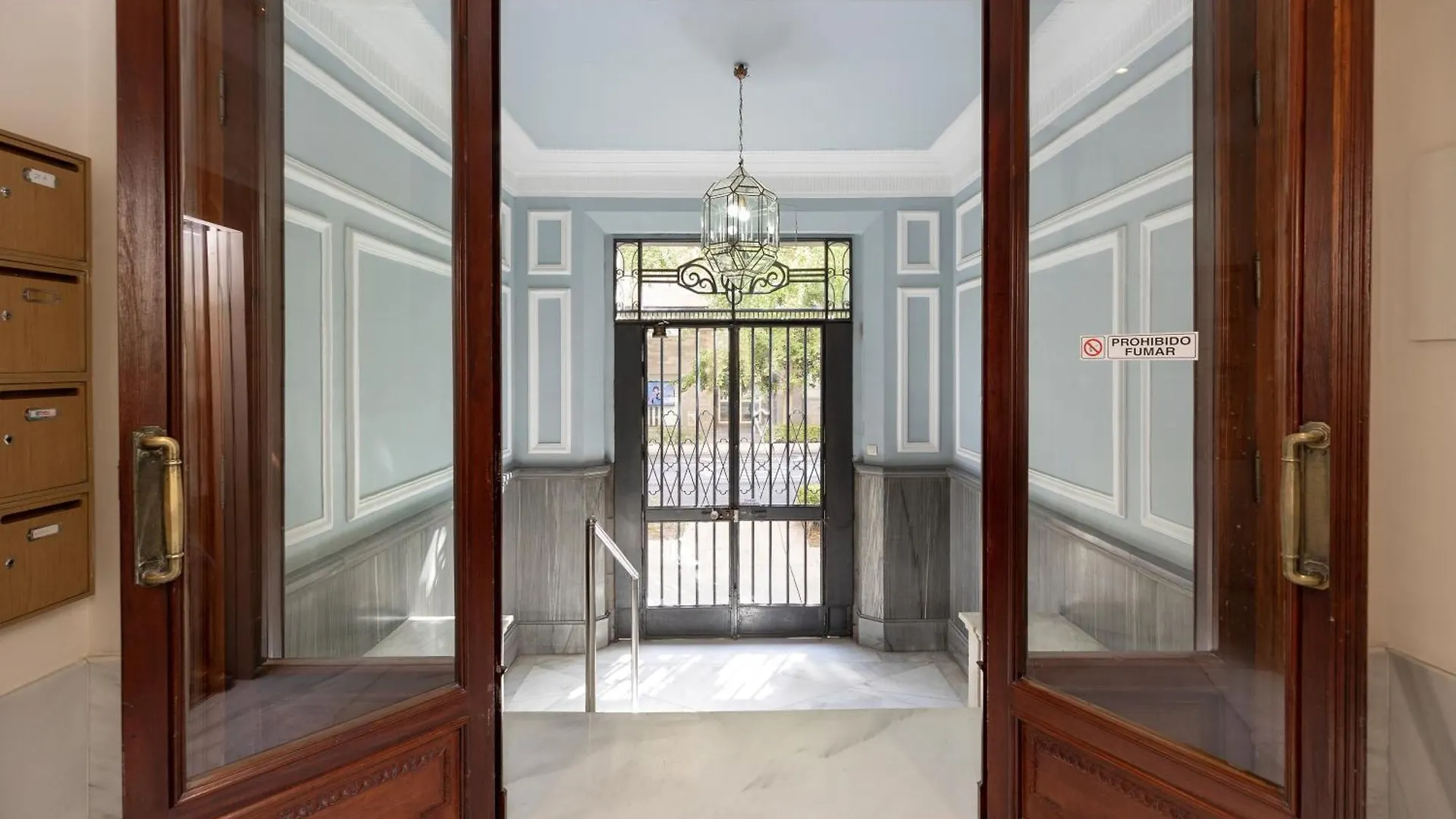 Luxury Suite Via De Colon Granada Apartment